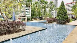 The Esparis (D18), Condominium #584396561